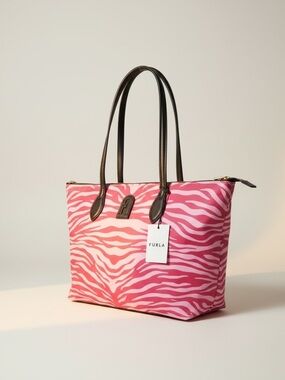 💖 NWT Furla Pink Zebra Print Tote Nylon Shoulder Bag Black Leather Trim 🖤✨